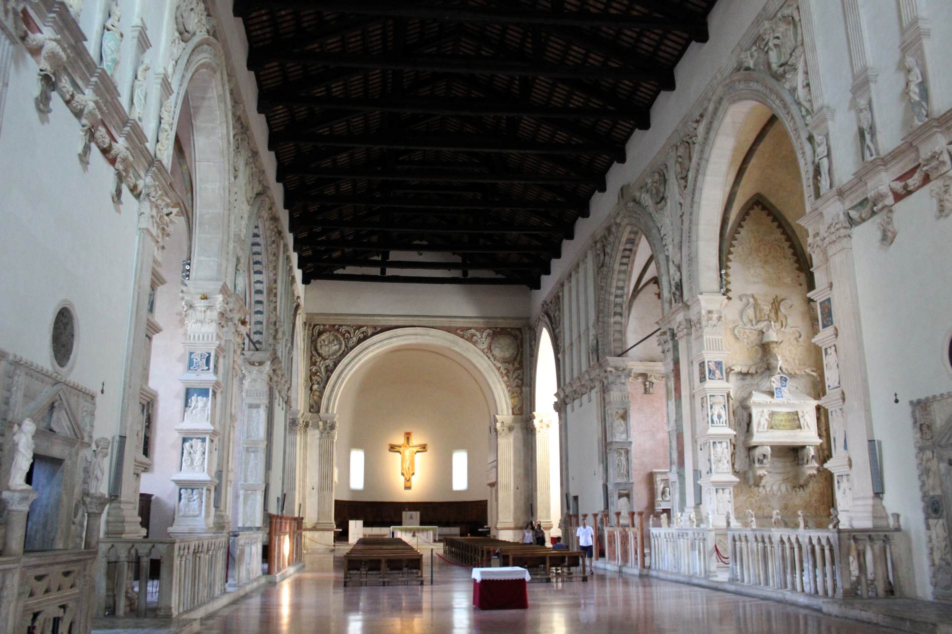 Interior view by AGOSTINO DI DUCCIO