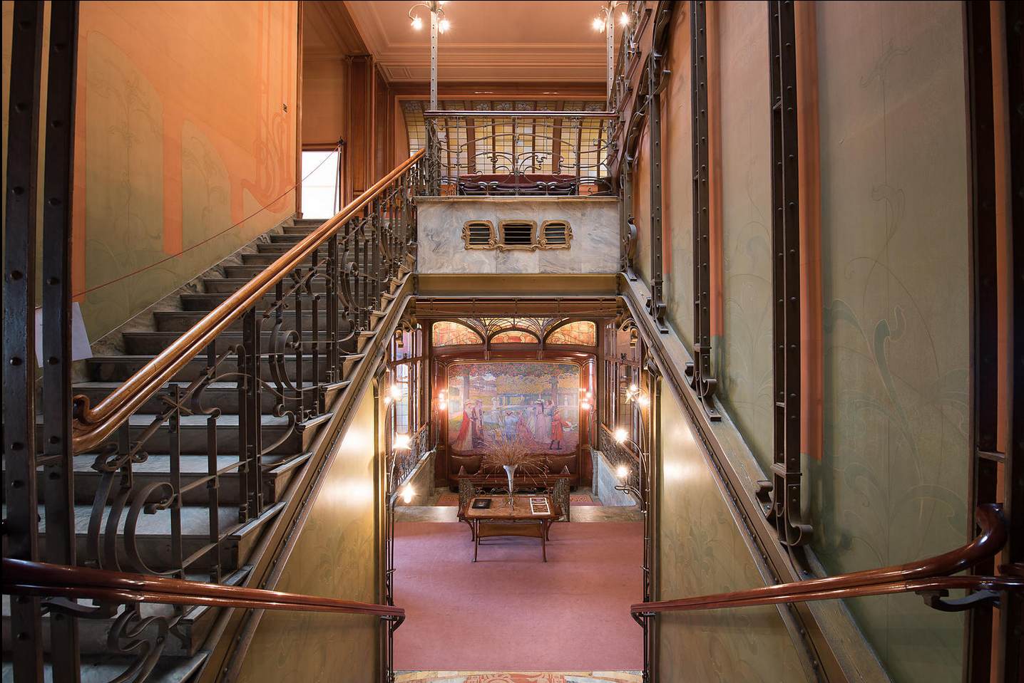 Hôtel Solvay: staircase by HORTA, Victor