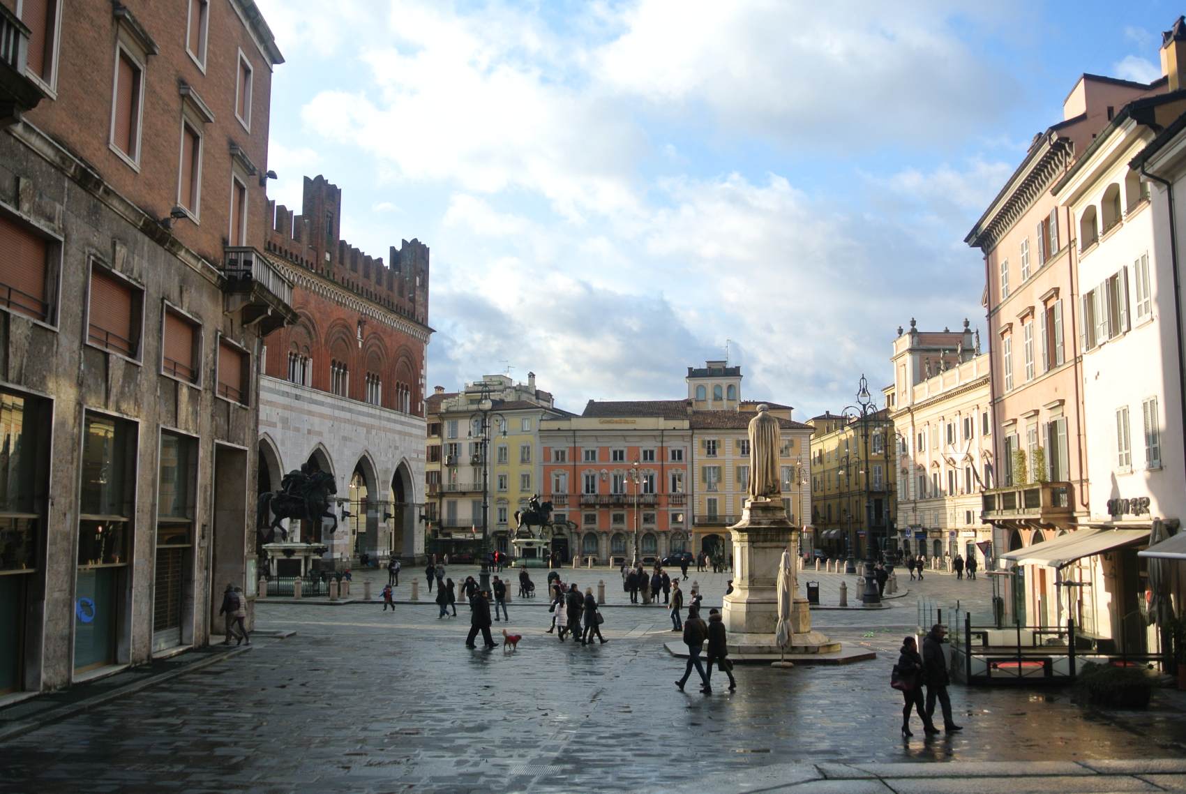 View of the Piazza by MOCHI, Francesco