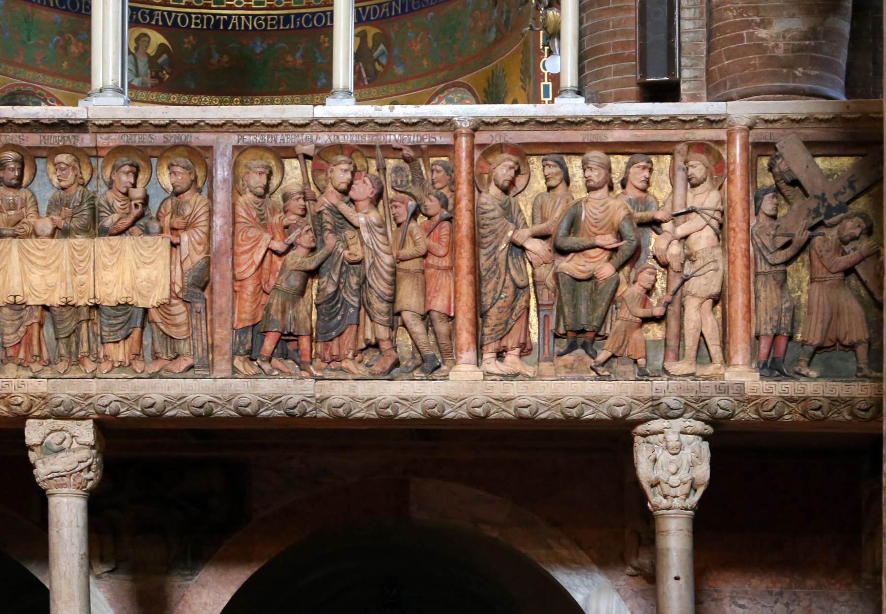 Reliefs on the parapet by ANSELMO DA CAMPIONE