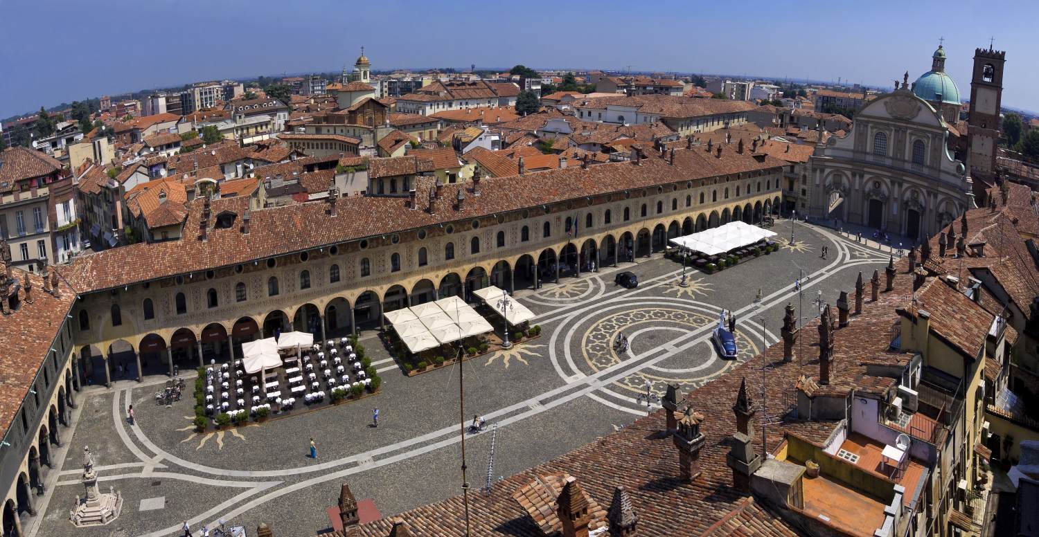 General view by BRAMANTE, Donato