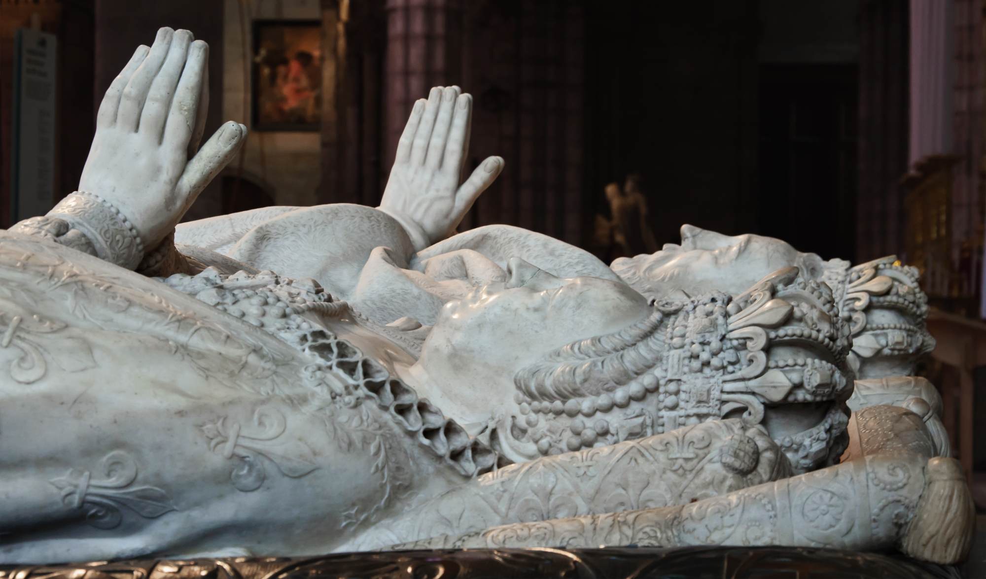 Effigies of Henri II and Catherine de' Medici (detail) by