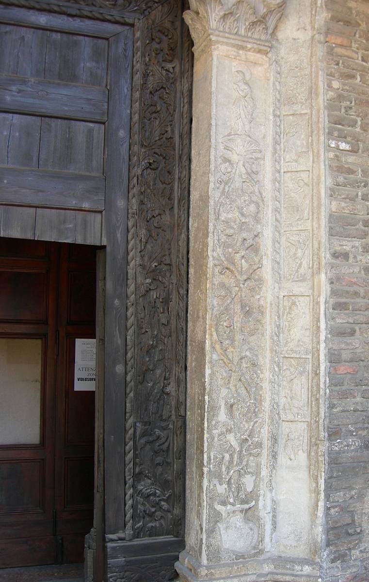 Portal of the Months (detail) by BARONCELLI, Niccolò