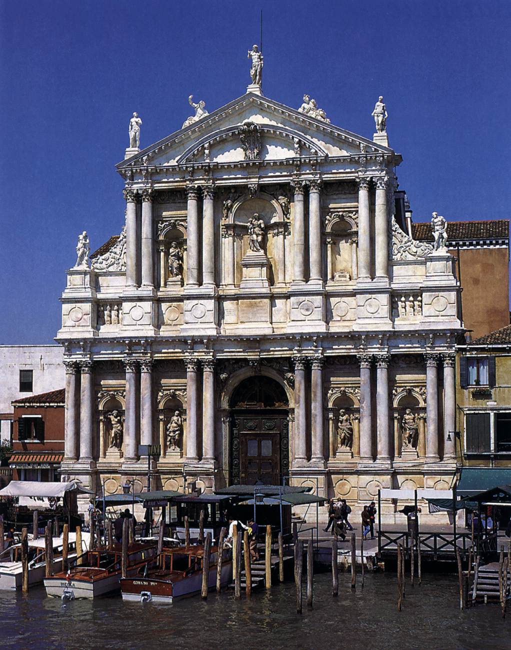 Santa Maria di Nazareth: Façade by