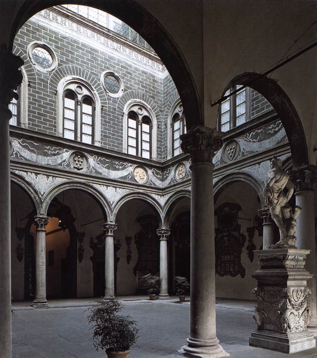 Palazzo Medici Riccardi: Courtyard by MICHELOZZO DI BARTOLOMEO