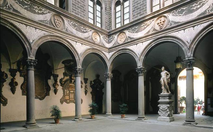 Palazzo Medici Riccardi: Courtyard by MICHELOZZO DI BARTOLOMEO