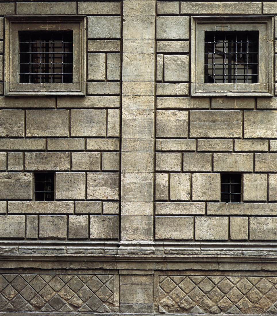 Palazzo Ruccelai: Façade (detail) by