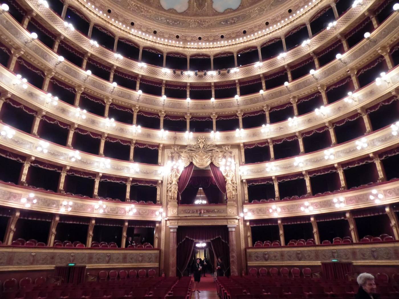 Teatro Massimo: interior by