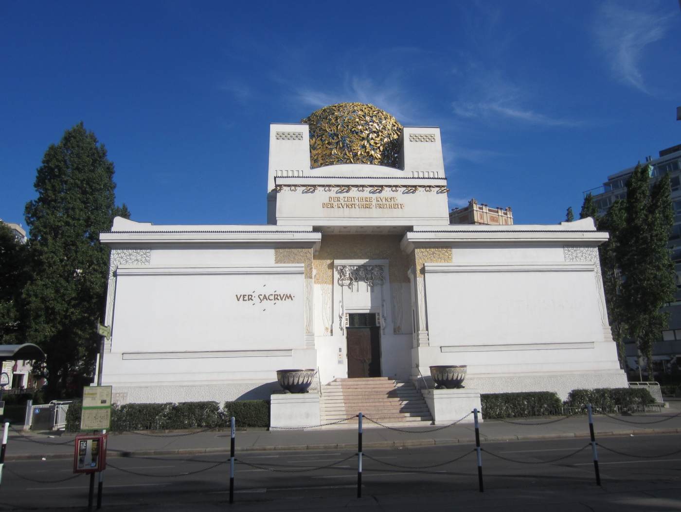 Secession Building: general view by OLBRICH, Josef Maria