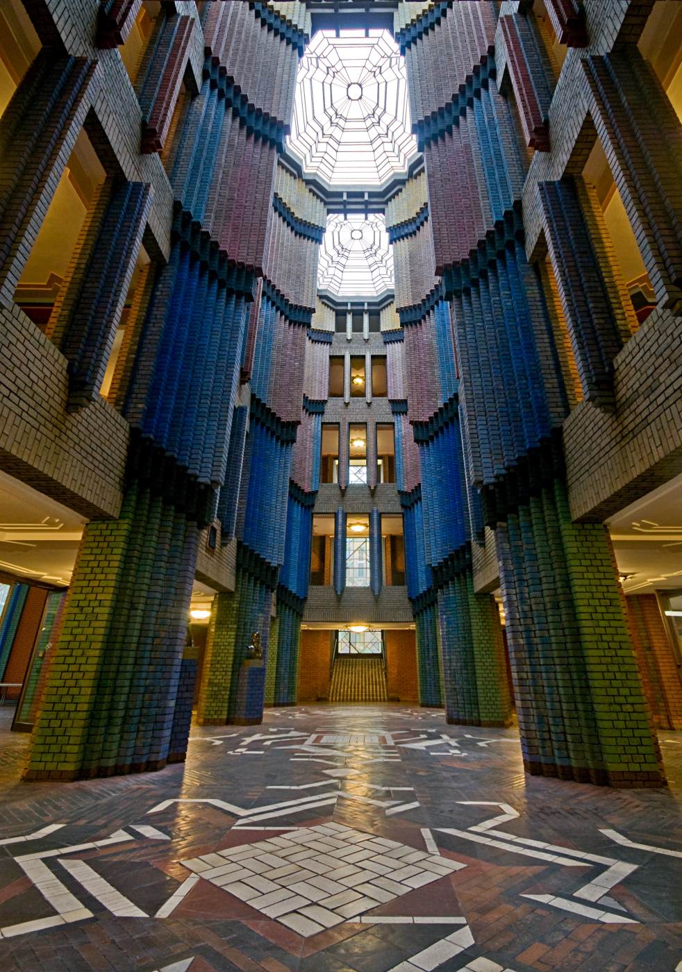 Peter-Behrens-Bau: interior by BEHRENS, Peter