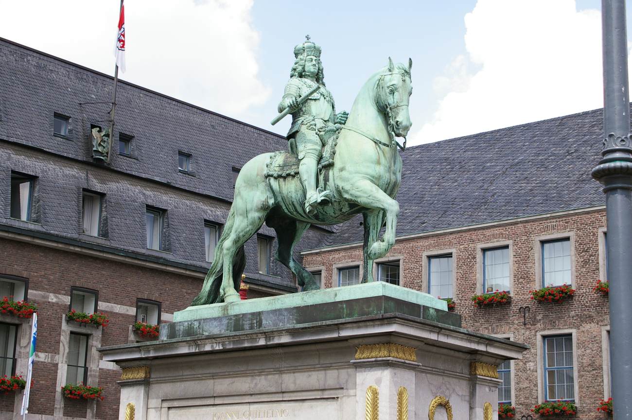 Equestrian Statue of Jan Wellem (Johann Wilhelm II) by GRUPELLO, Gabriel