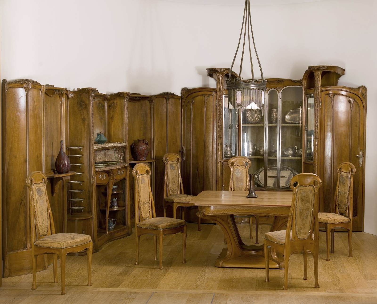 Hôtel Guimard: dining room by