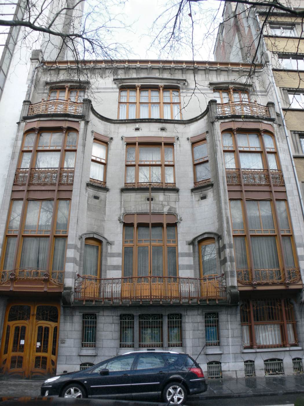 Hôtel Solvay: façade by HORTA, Victor