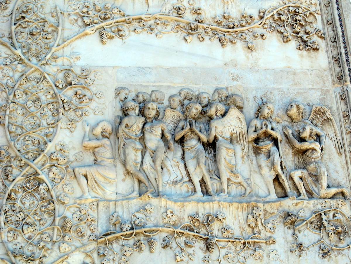 Reliefs on pier 4: Scene 4 by MAITANI, Lorenzo