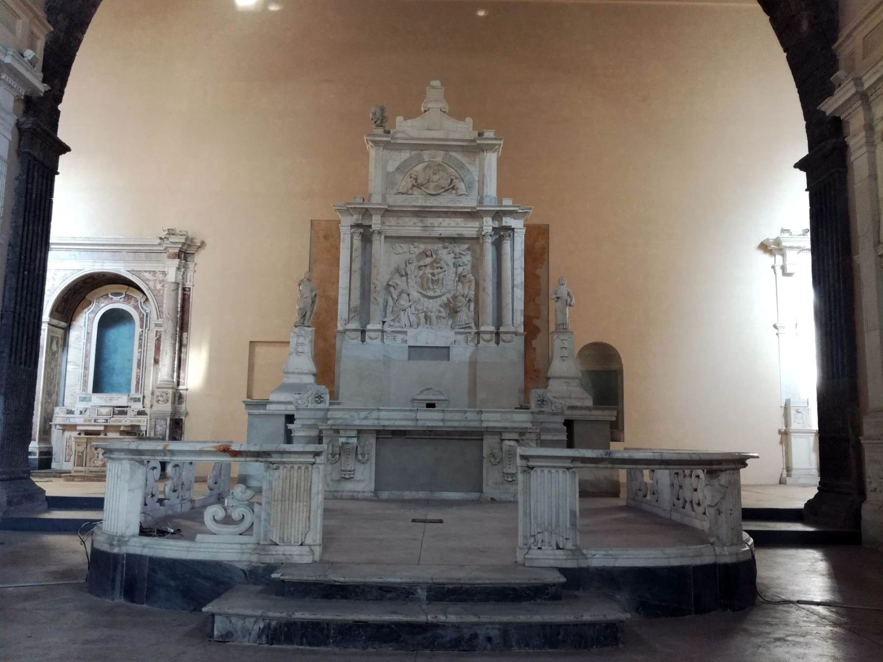 High Altar by SANTACROCE, Girolamo