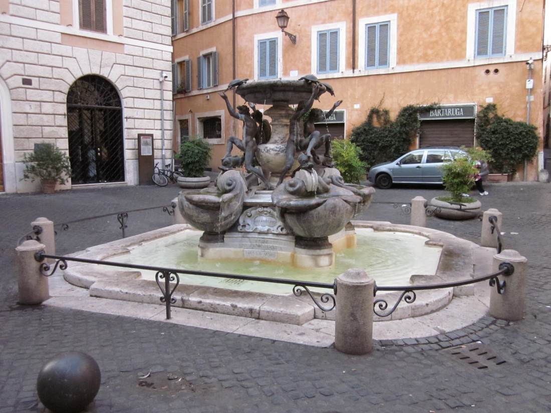 Fontana delle Tartarughe by