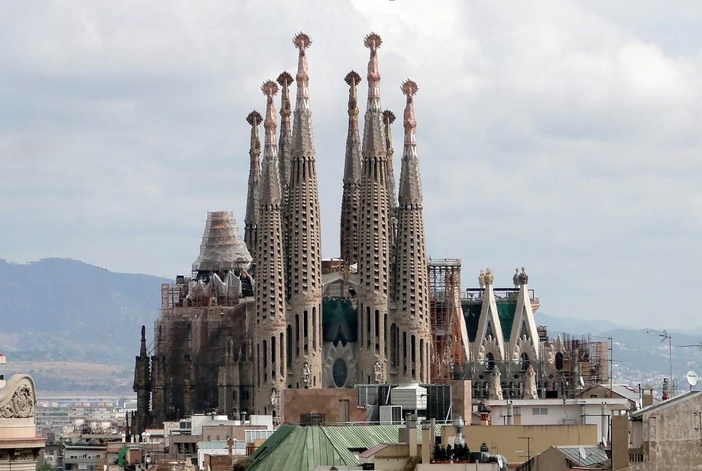 La Sagrada Familia: general view by GAUDÍ, Antoni