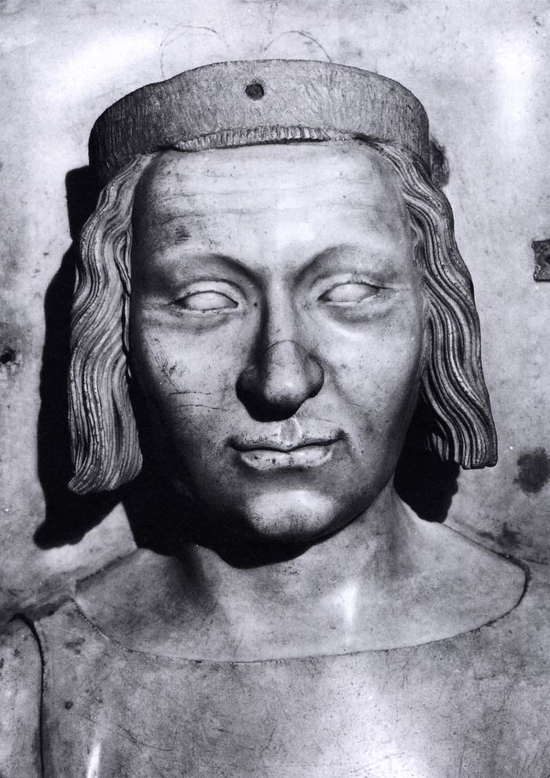 Gisant Portrait of Charles V by BEAUNEVEU, André