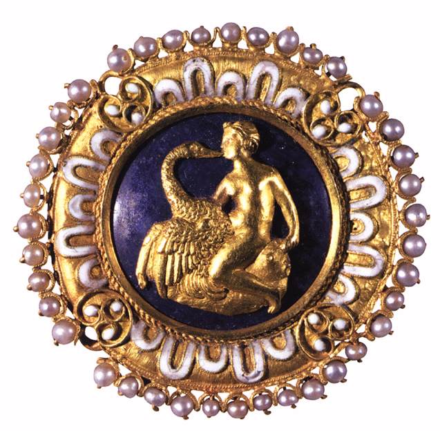 Medallion with Leda and the Swan by CELLINI, Benvenuto