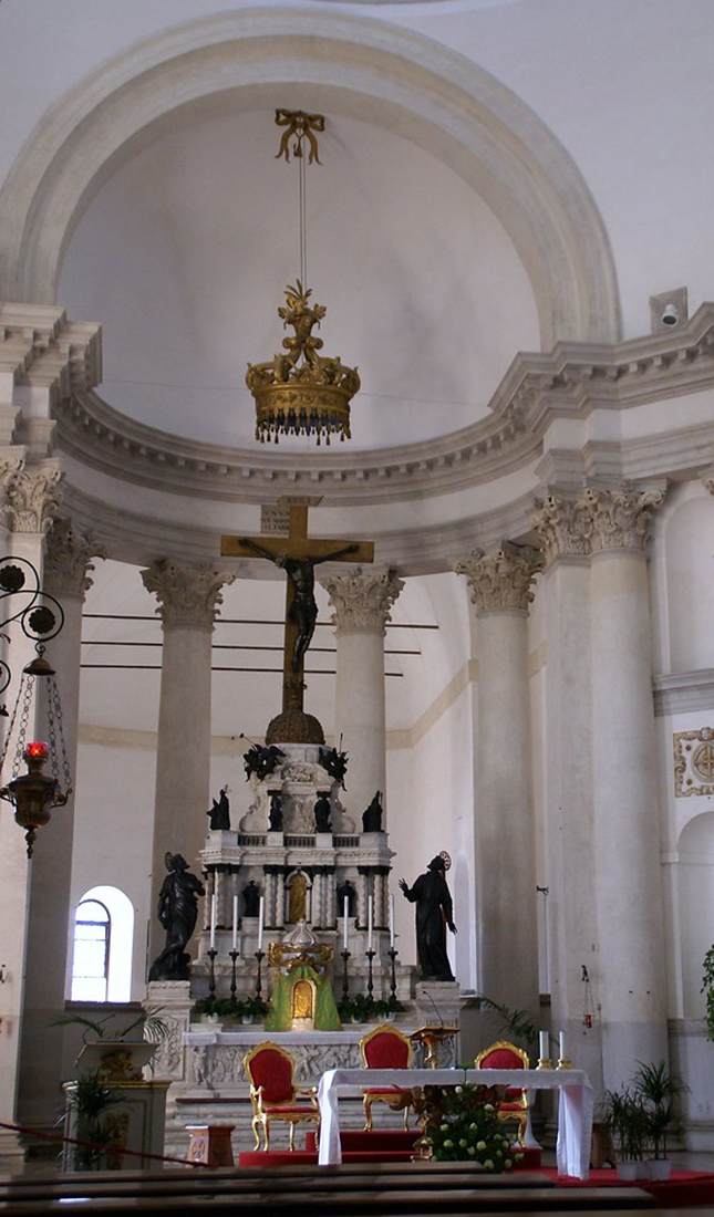 Main altar by