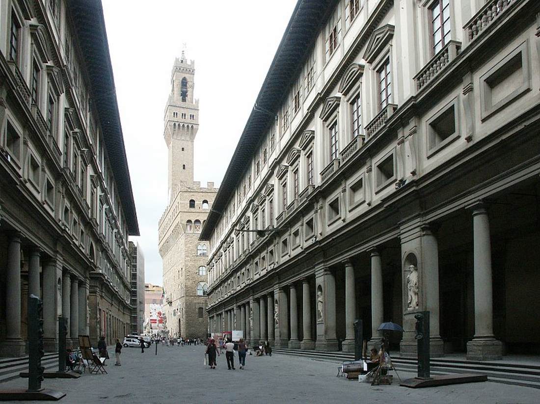 Exterior view by VASARI, Giorgio