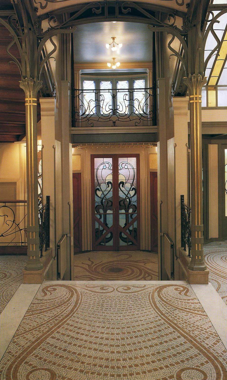 Hôtel Tassel: entrance hall by HORTA, Victor