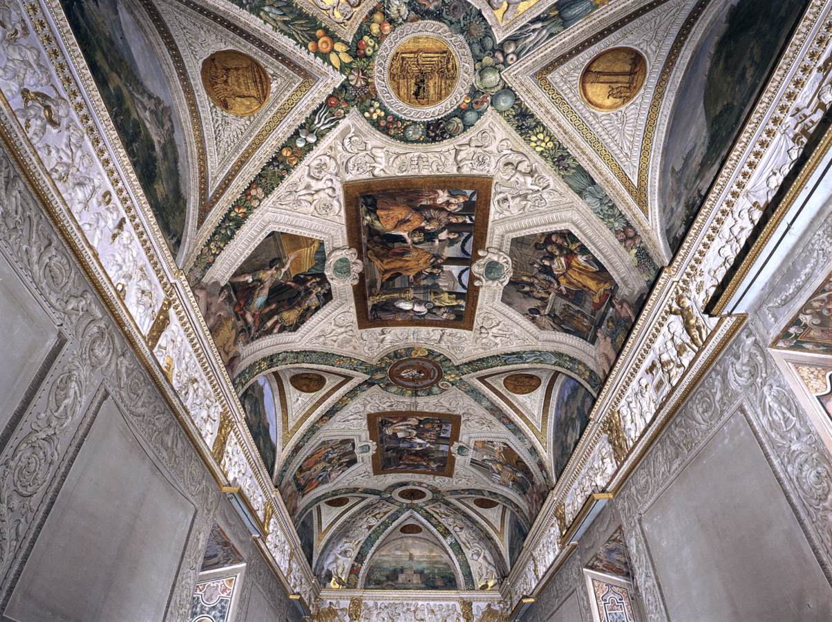 Gallery vault by CORTONA, Pietro da