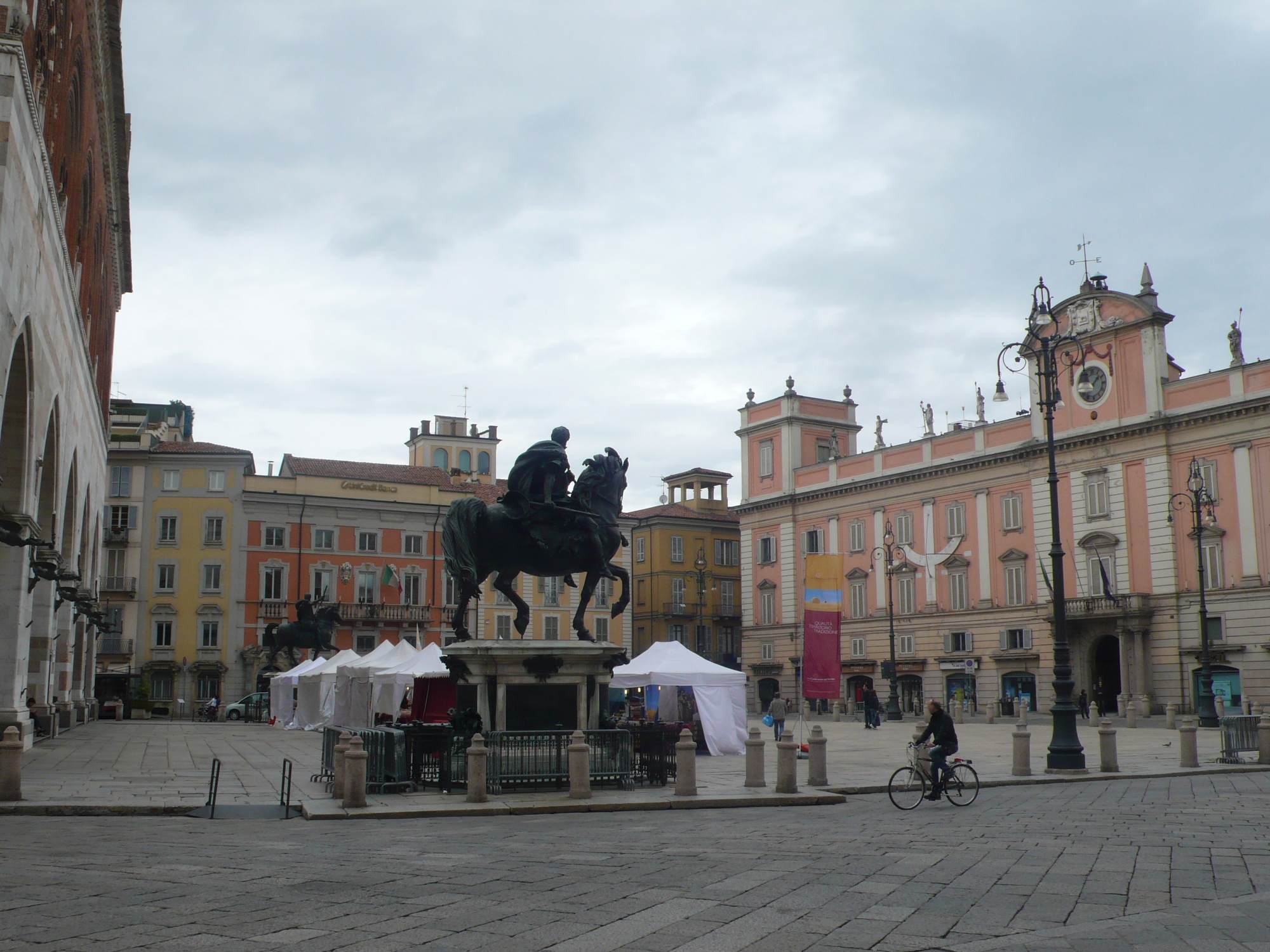 View of the Piazza by MOCHI, Francesco