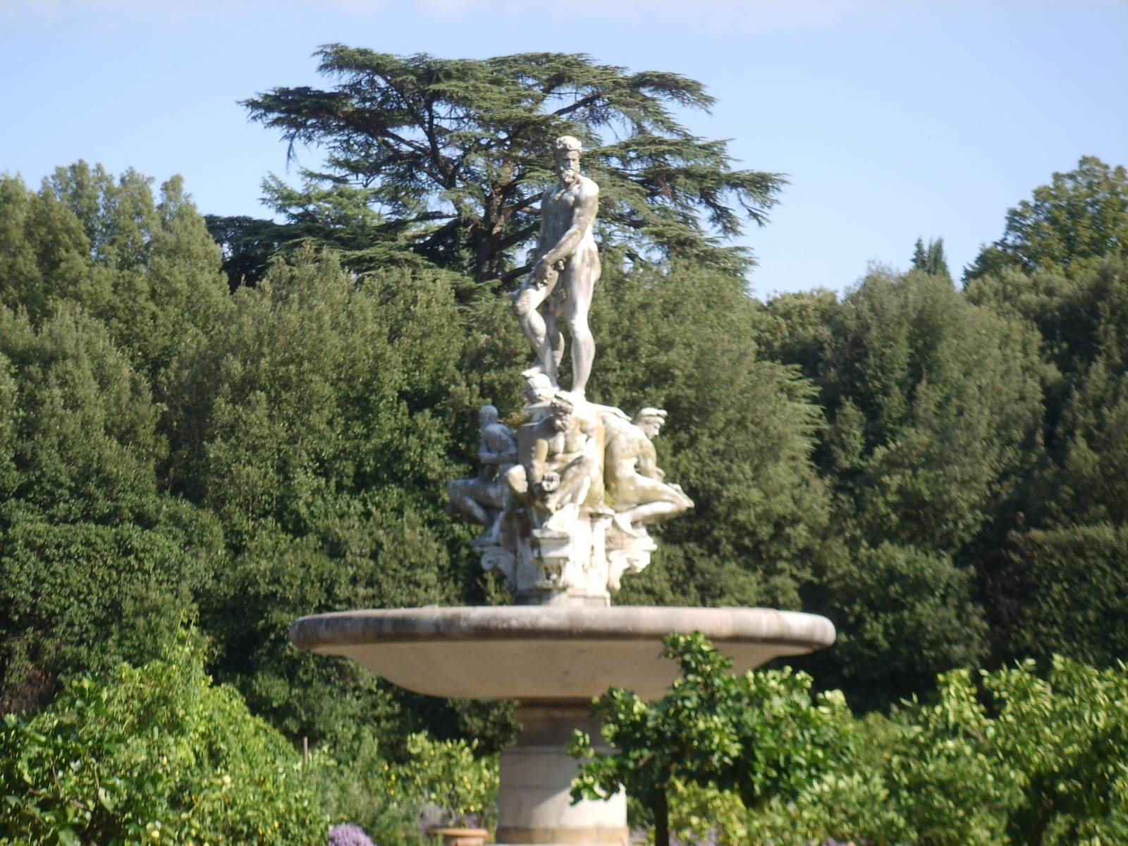 The Fountain of Oceanus by GIAMBOLOGNA