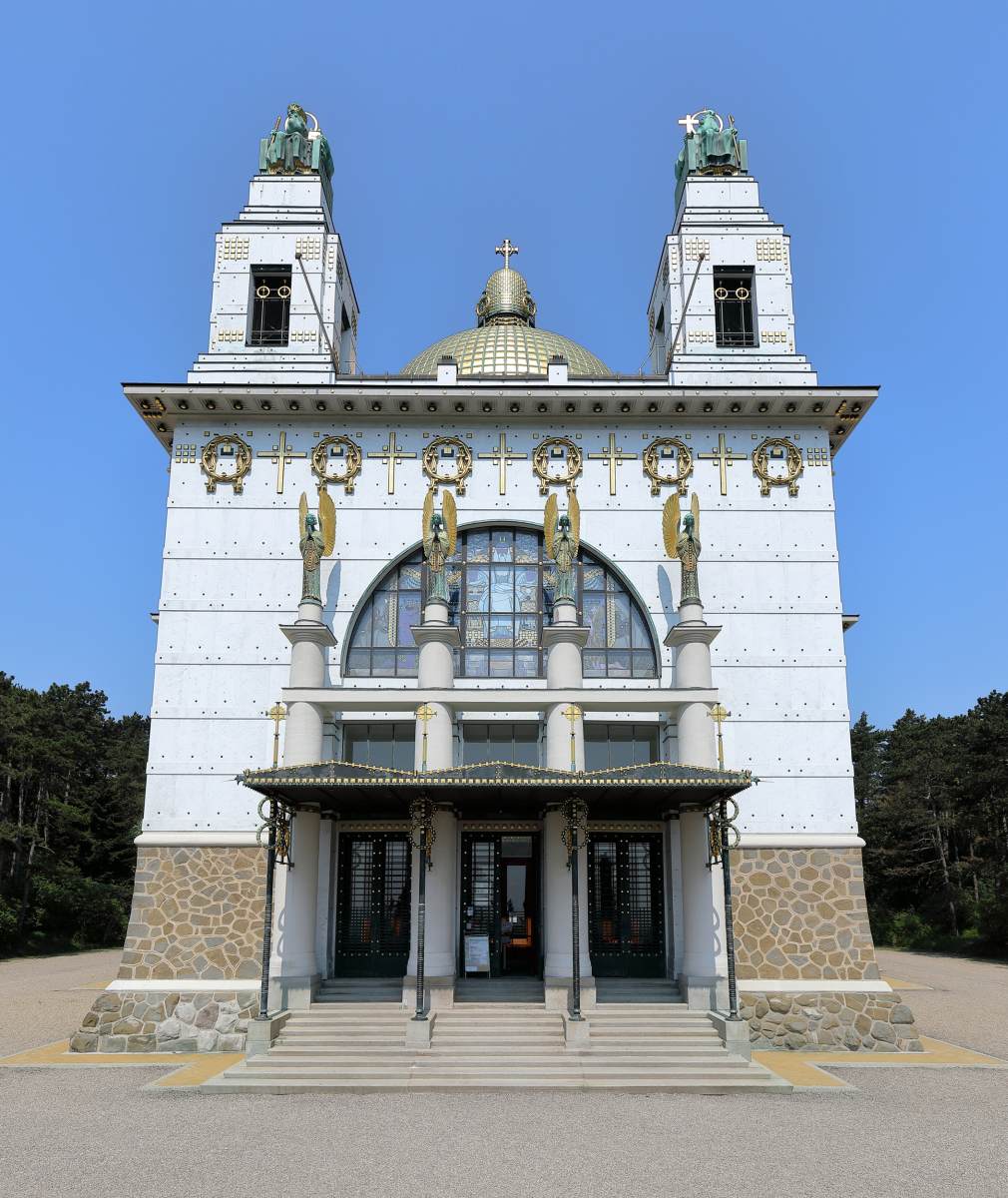 Kirche am Steinhof: main façade by