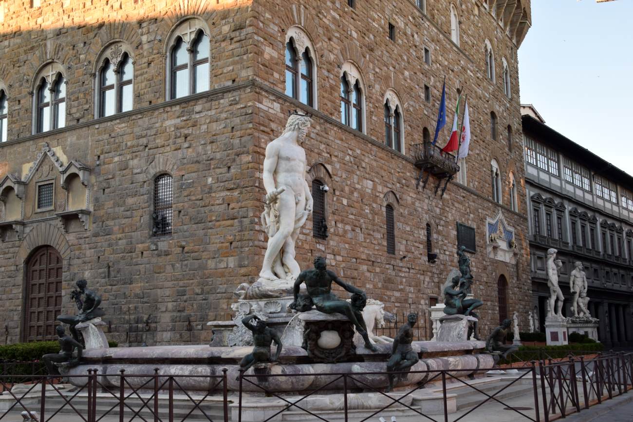 Fountain of Neptune by AMMANATI, Bartolomeo