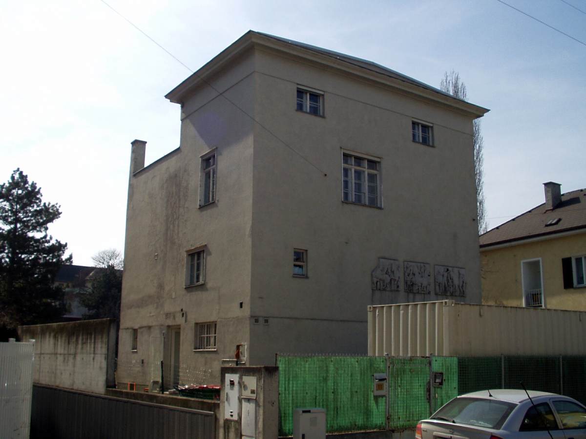 Rufer House: exterior view by LOOS, Adolf