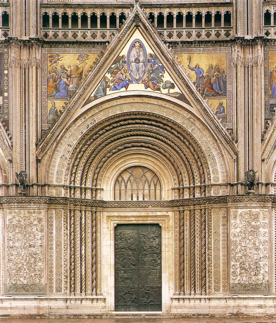 Central portal of west façade by MAITANI, Lorenzo