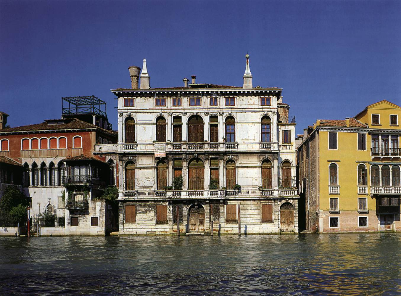 Palazzo Giustinian Lolin: Façade by