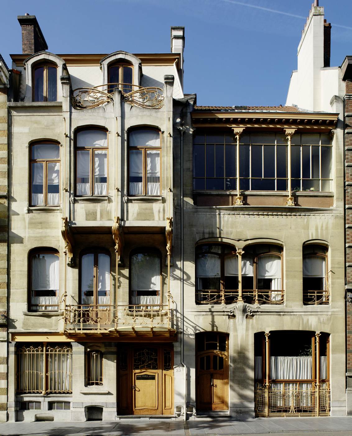 Maison & Atelier Horta: façade by HORTA, Victor