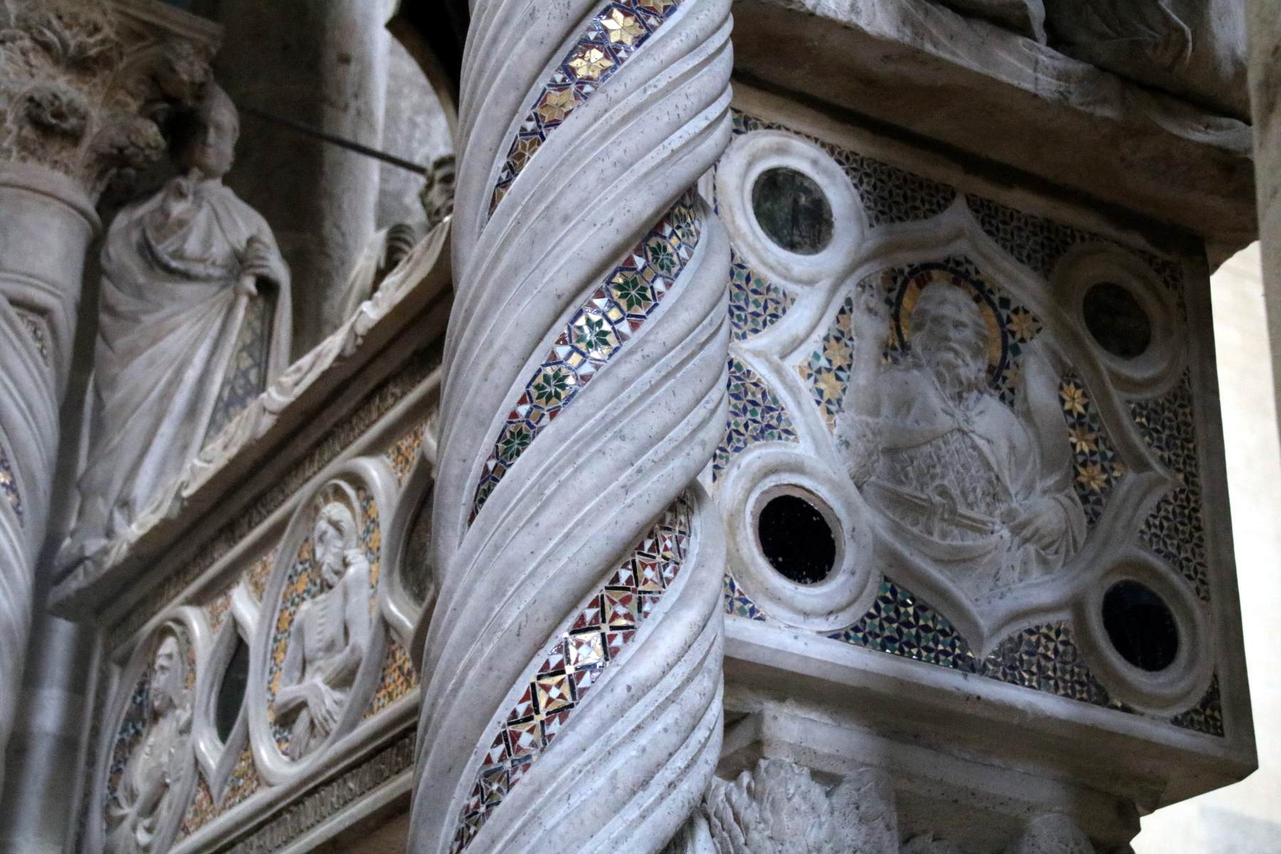 Tomb of Catherine of Austria (detail) by TINO DI CAMAINO