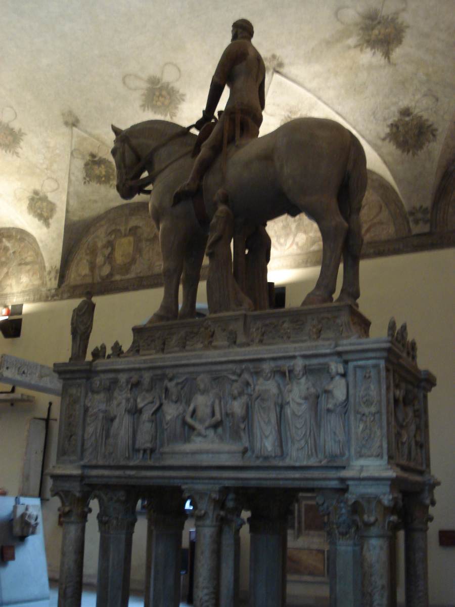 Monument of Bernabò Visconti by