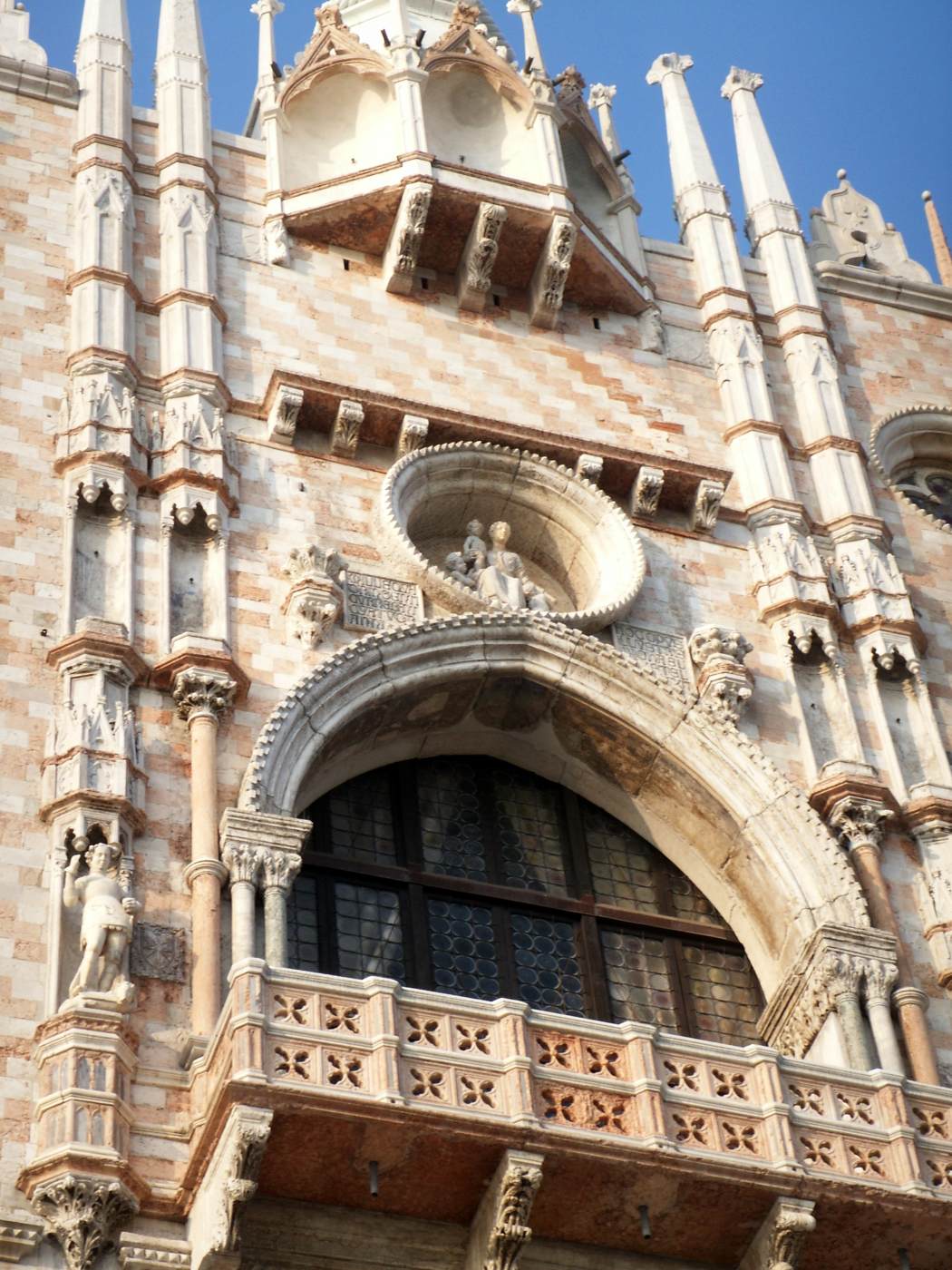 South façade balcony by DALLE MASEGNE, Jacobello