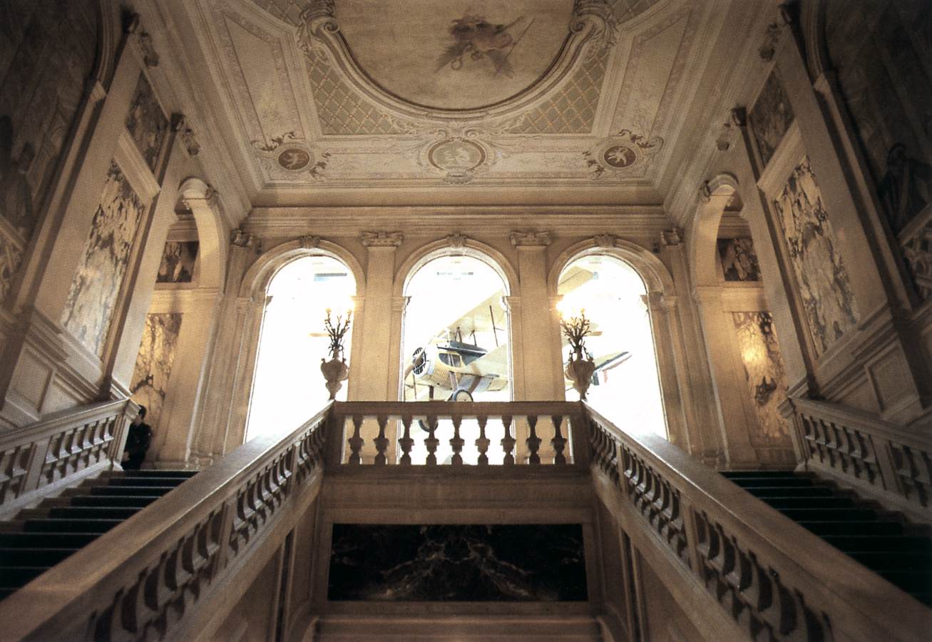 Palazzo Grassi: Main staircase by MASSARI, Giorgio