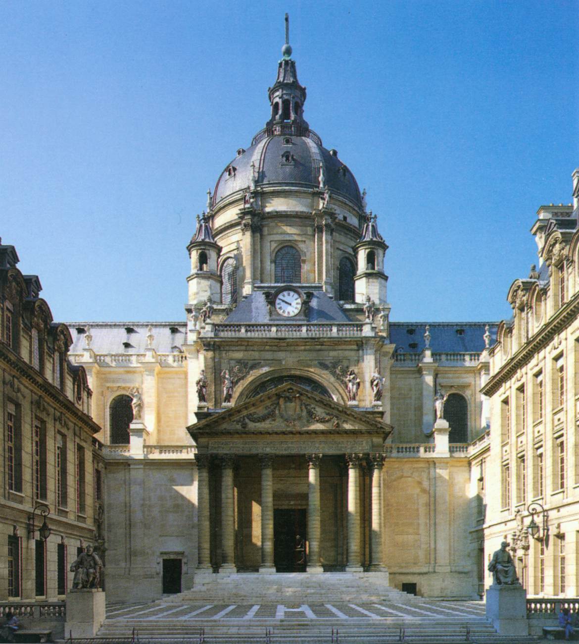 Exterior view by LEMERCIER, Jacques