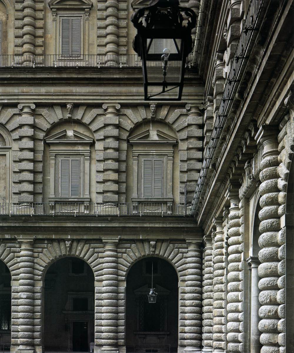 Palazzo Pitti: Courtyard (detail) by