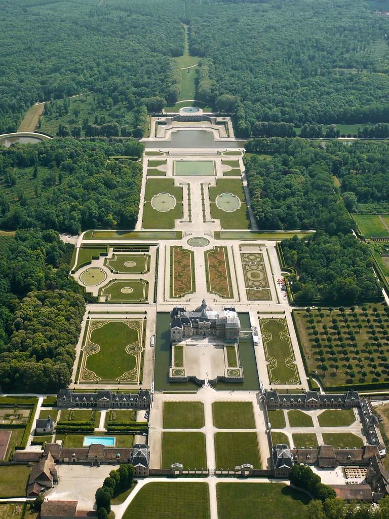 Aerial view by LE NÔTRE, André