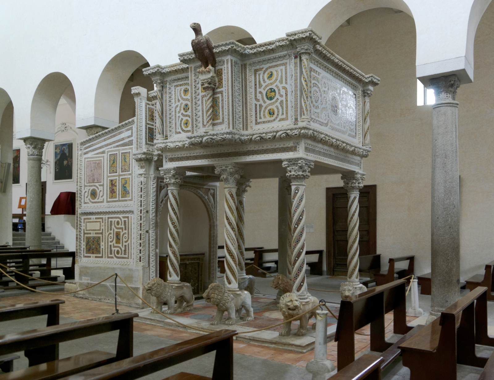 Pulpit by NICOLA DI BARTOLOMEO DA FOGGIA