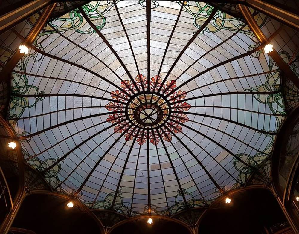 Hôtel van Eetvelde: central dome by