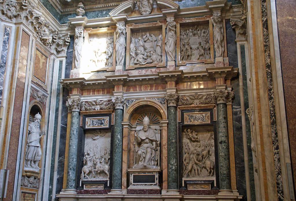 Tomb of Clement VIII by MARIANI, Camillo