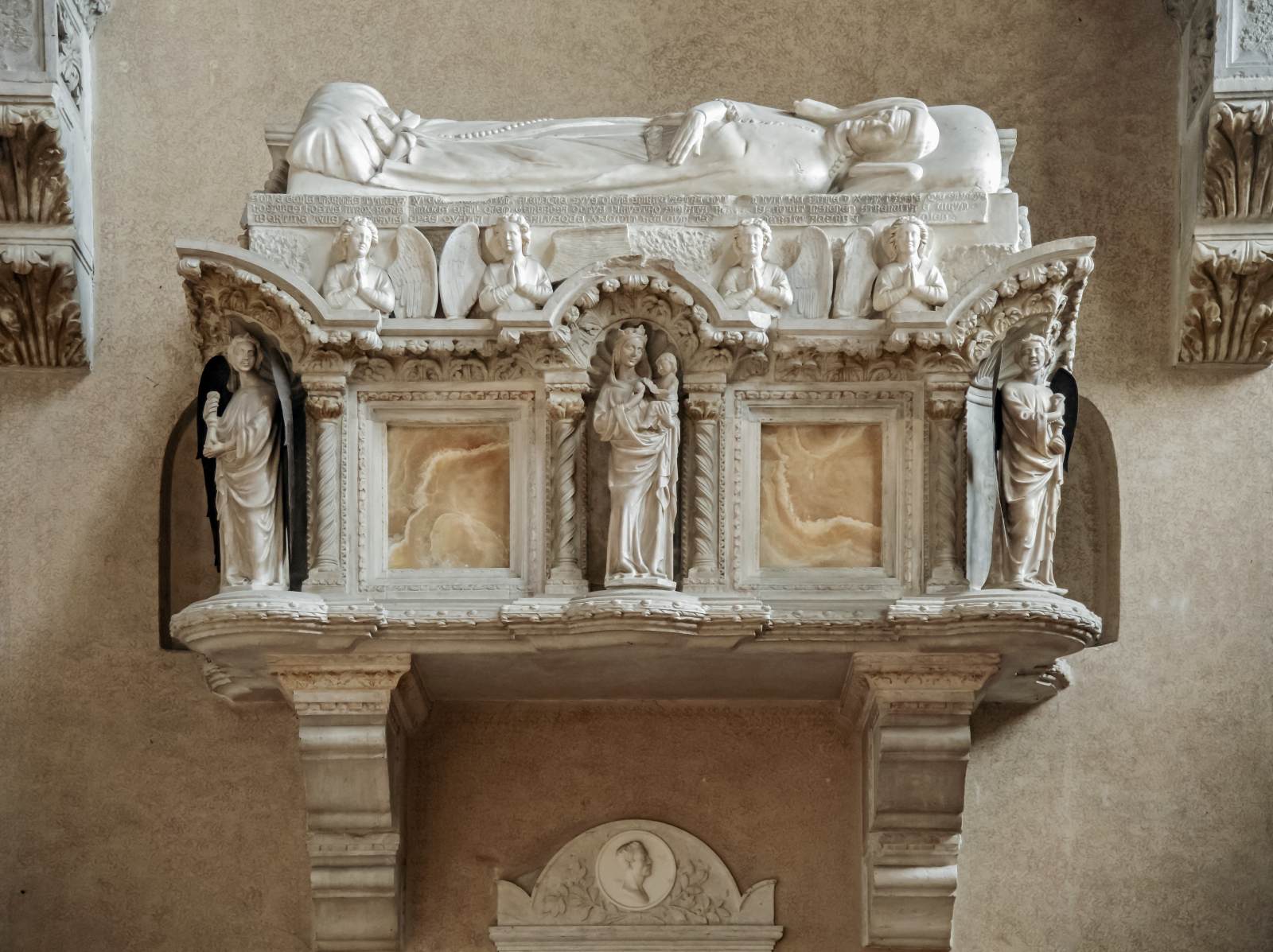 Tomb of Ubertino da Carrara (detail) by